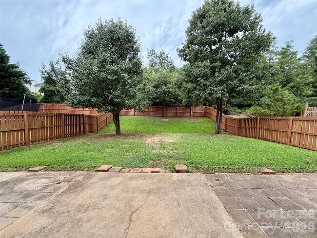 Foto del edificio - 12331 Cumberland Cove Dr