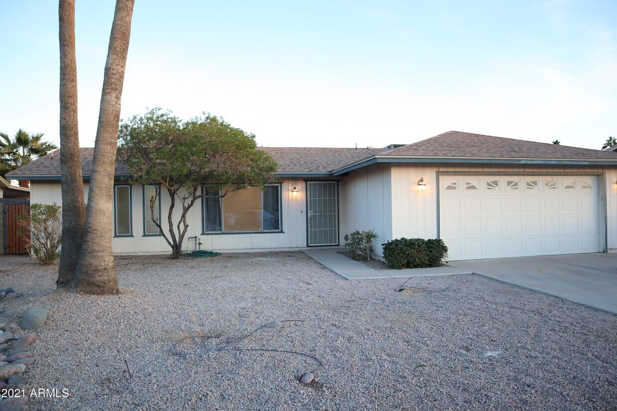 11207 S Bannock St, Phoenix, AZ 85044 House Rental in Phoenix, AZ