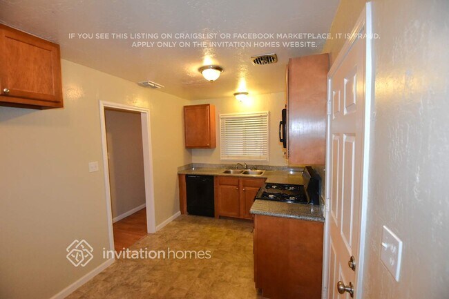 Foto del edificio - 3231 Arthur Way