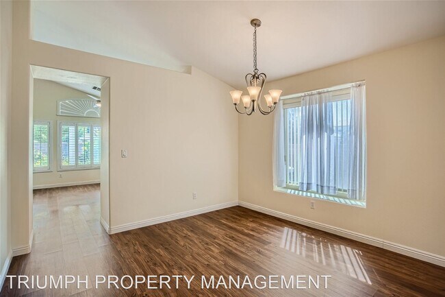 Foto del edificio - 4 br, 3 bath House - 2800 Evelyn Lake Court