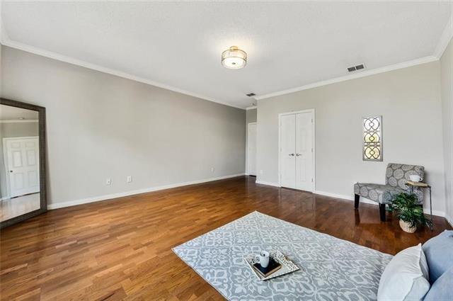 Building Photo - 1413 Westmont Dr