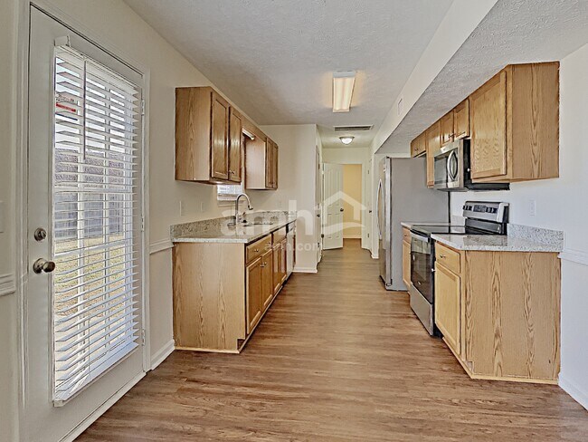 Foto del edificio - 1507 Killarney Dr