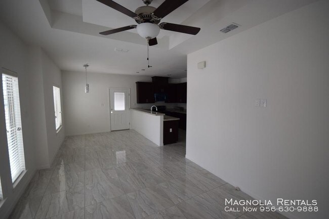 Foto del edificio - 3 bedroom in Pharr TX 78577