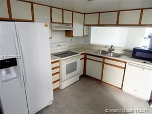 Building Photo - 665 SW 113th Way
