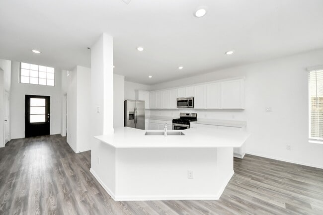 Foto del edificio - 3815 Moss Hl Rd