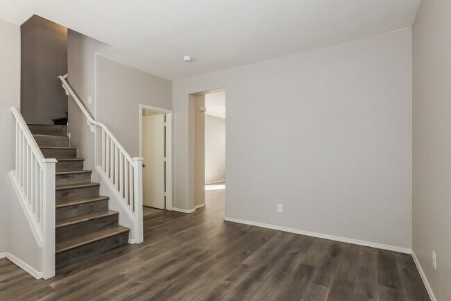 Foto del edificio - 5208 W Warner St