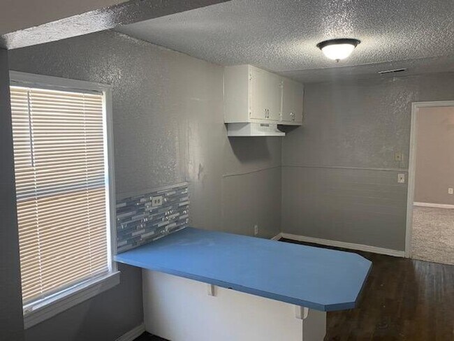 Foto del edificio - Great rental now available near Texas Tech...