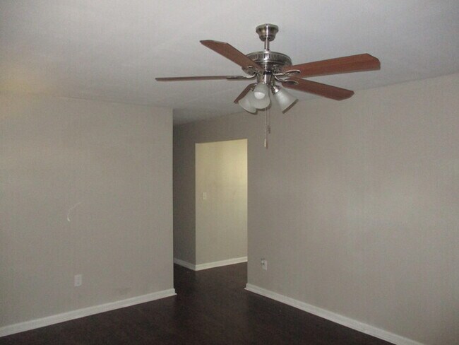 Building Photo - 1728 Grafton Saint Louis, MO 63163