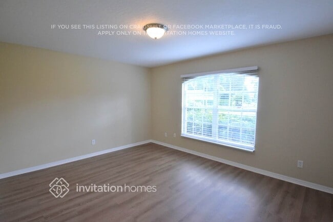 Building Photo - 624 Sheridan Woods Dr