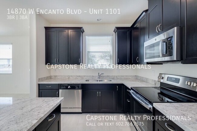 Foto del edificio - Breathtaking 3 bedroom in gated community!