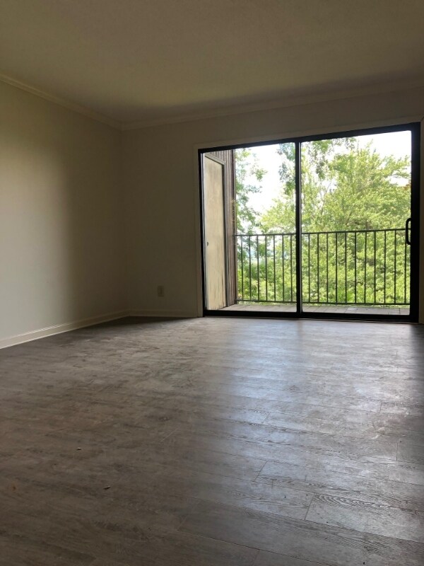 Foto del edificio - 3300 Pawnee Ave S