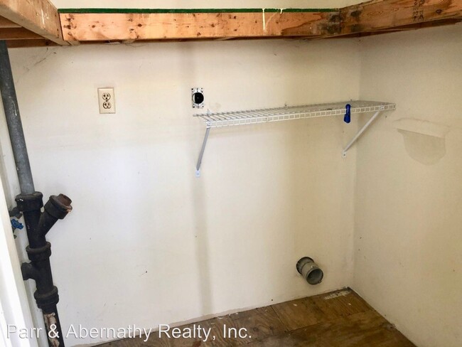 Building Photo - 2 br, 1 bath House - 101 N. 14th Avenue