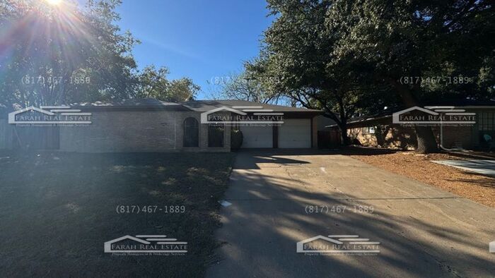 Foto principal - 3 Bed 2 Bath Available Now- Arlington, TX!