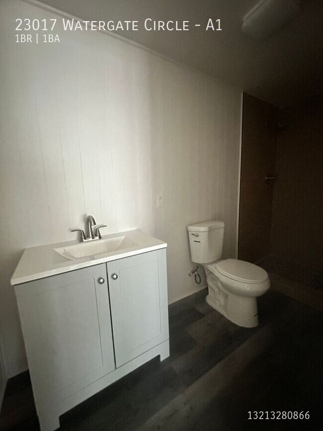 Foto del edificio - 23017 Watergate Cir