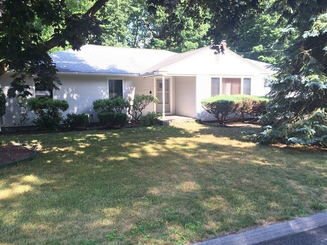 Foto del edificio - 83 Helena St