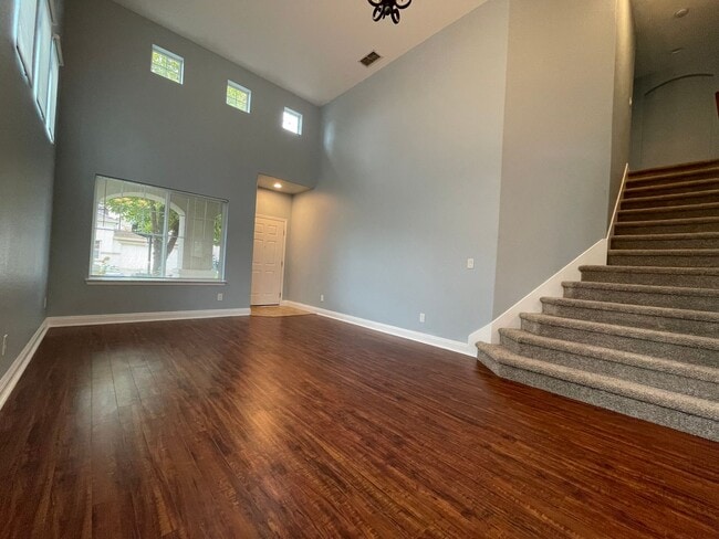 Foto del edificio - Freshly Updated & Move-In Ready