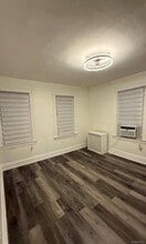 Building Photo - 109-73 203rd St