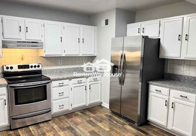 Foto del edificio - 6435 Williams St