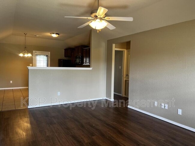 Foto del edificio - 210 Regency Dr