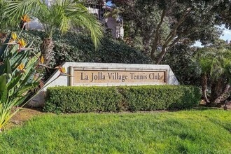 Building Photo - 3940 La Jolla Village Dr