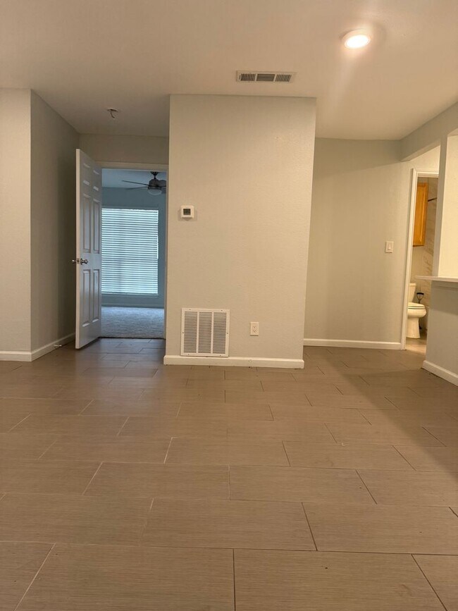 Foto del edificio - Mesa Village - Clubhouse #300