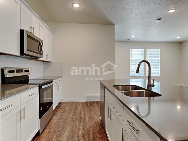 Foto del edificio - 6098 W Arranmore Dr