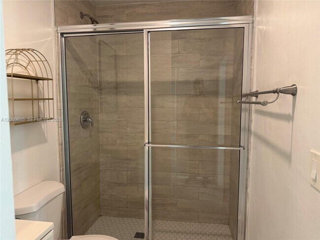 Foto del edificio - 19701 Christmas Rd