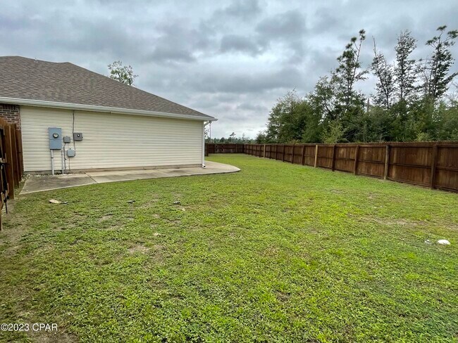 Foto del edificio - 8201 James St