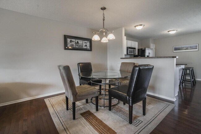 Comedor formal - 6014 Turnwood Dr