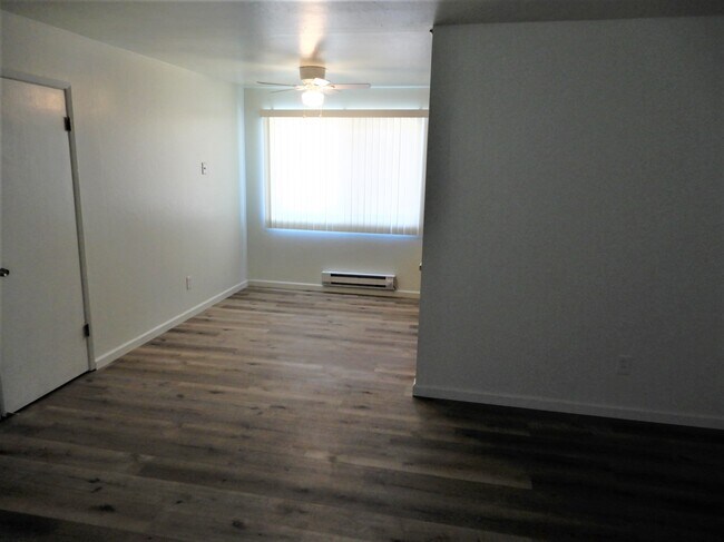 Dining Room - 1416 Kingman Ave