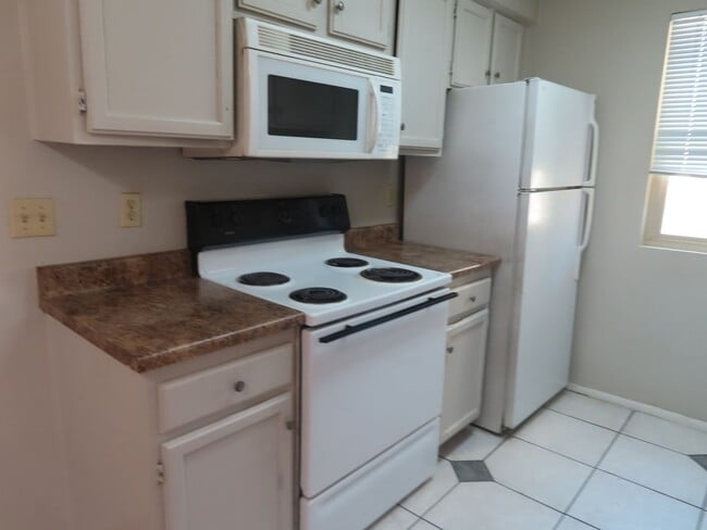 Foto del edificio - North Mesa 2 Bedroom 2 Bath Condo in Gated Community
