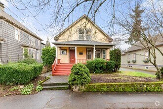 Building Photo - 2178 NE 7th Ave