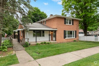 Building Photo - 407 S Hamilton St