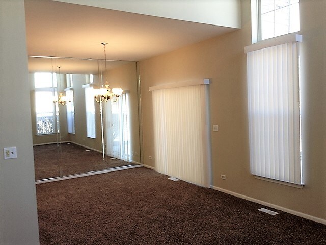 Building Photo - 2306 Rossiter Court