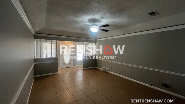 Foto del edificio - 5042 Cherry Bark Cove