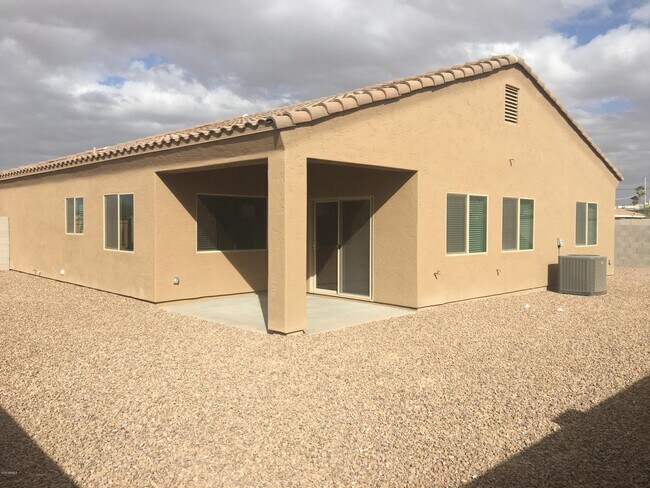 Building Photo - 9793 W Camelia Dr