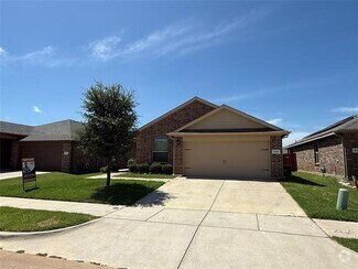 Building Photo - 836 Rutherford Dr