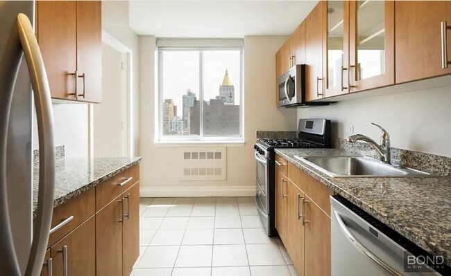 Building Photo - 776 Sixth Avenue