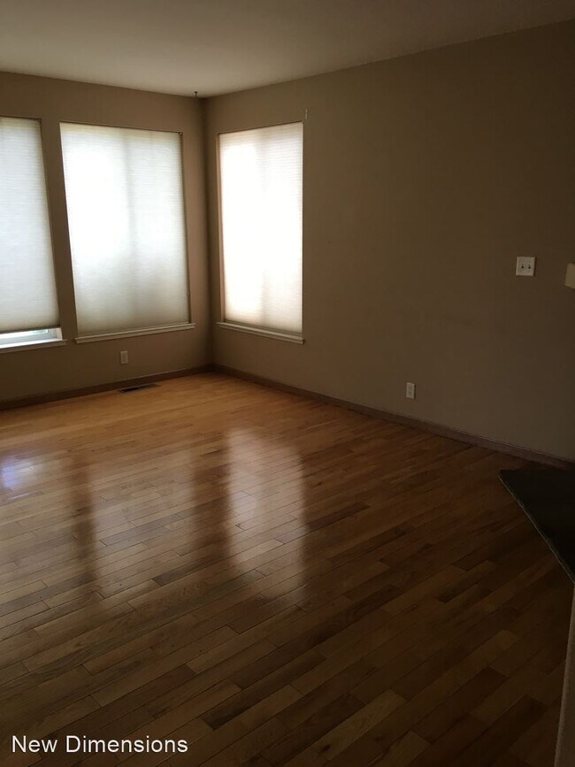 Building Photo - 3 br, 2 bath House - 2318 Red Maple Court