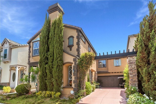 Primary Photo - 4 Seven Kings Pl