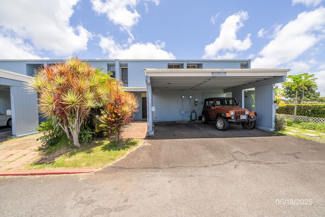 Foto principal - $3,300 / 3br - 1400ft2 - Renovated 3BR/2.5...