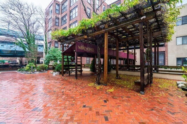 Foto del edificio - 301 Race St