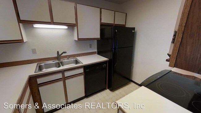 Building Photo - 2 br, 1.5 bath House - 4932 Dartmouth Drive