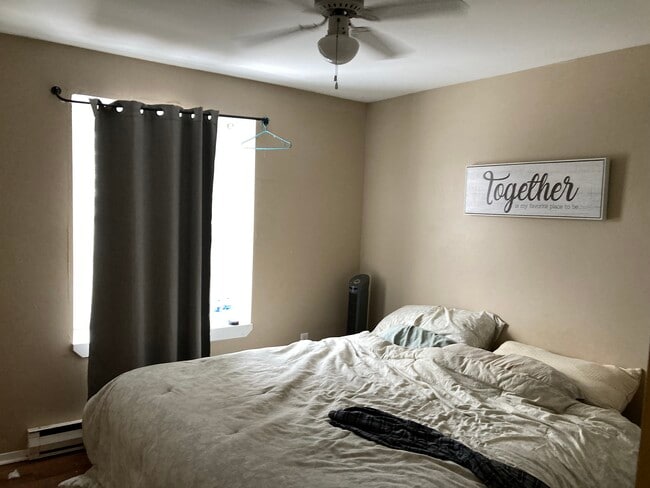 Building Photo - 434 Palace Rd