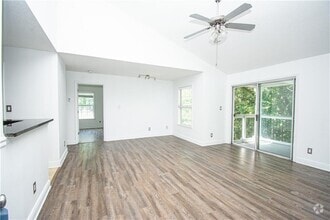 Building Photo - 1302 Santa Fe Pkwy