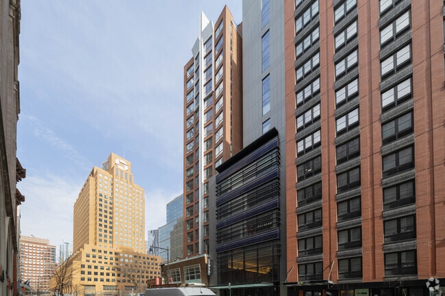 Building Photo - Webster Apartments