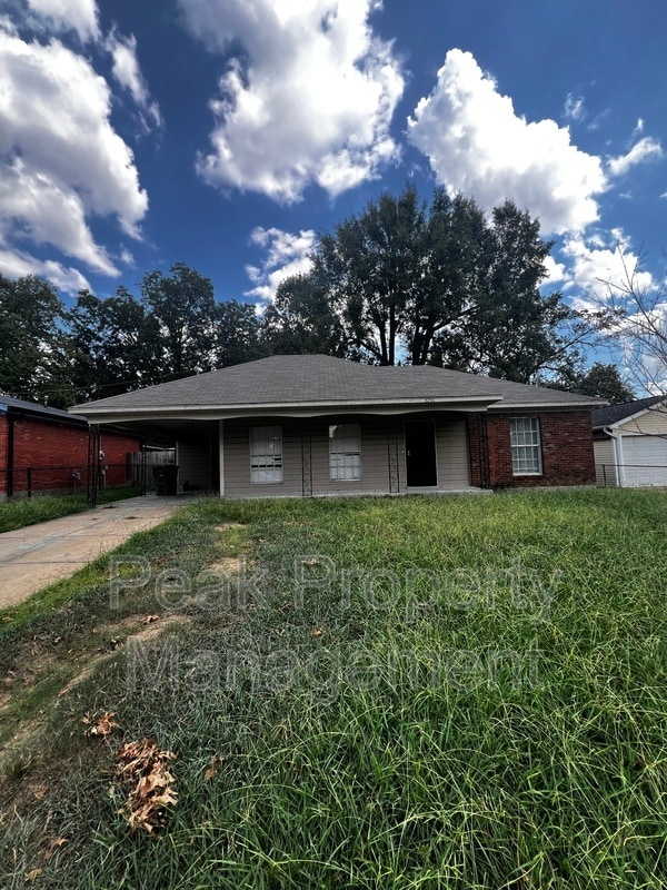 Photo - 3096 Claudette Rd House