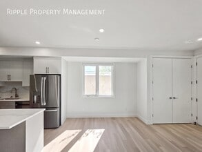 Building Photo - 7412-7434 34 Ave NW