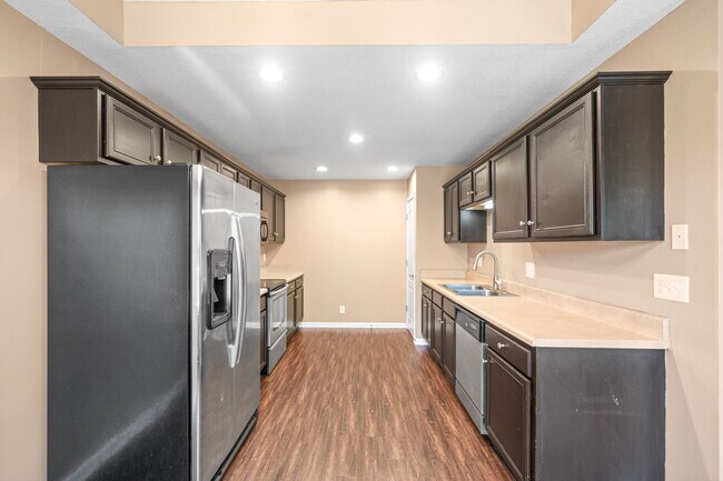 Building Photo - 2693 Arthurs Ct
