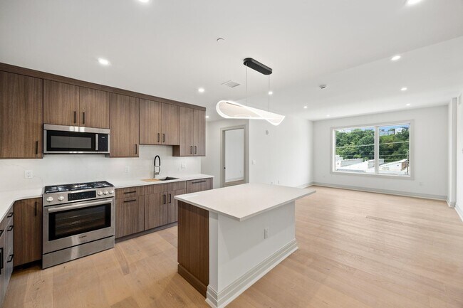 Foto del edificio - 921 Madison St